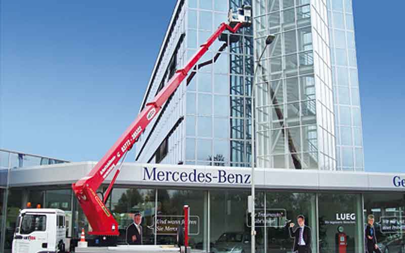 arbeitsbuehne-wt300-einsatz LKW Hubarbeitsbühne WT300
